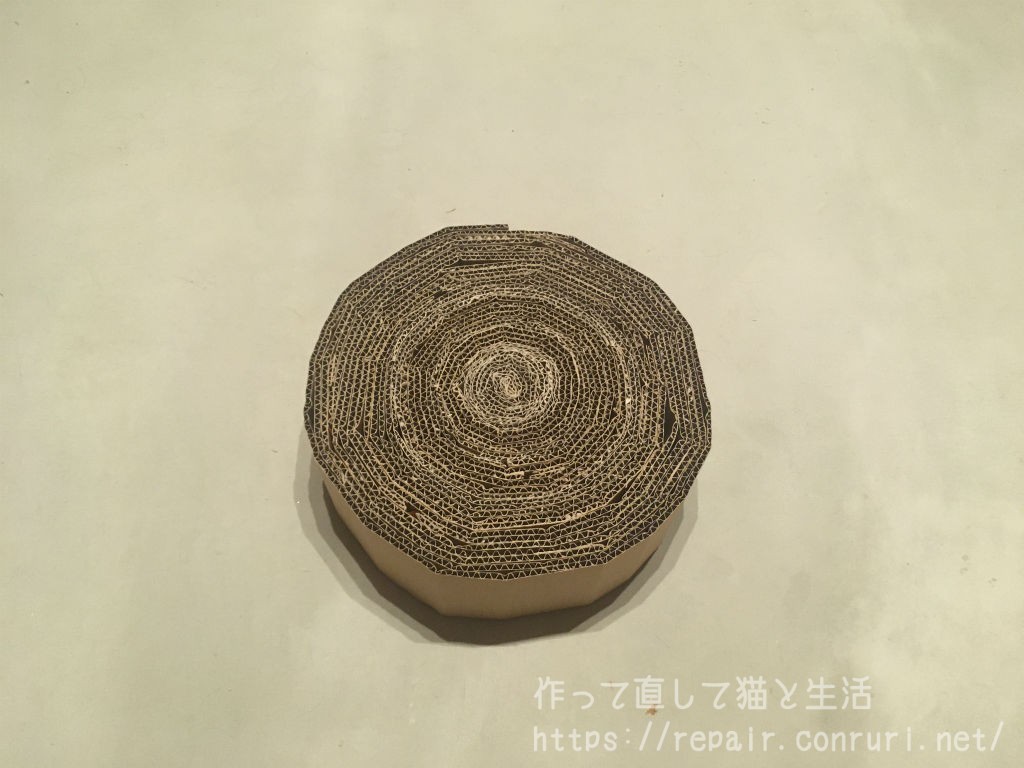爪とぎが完成